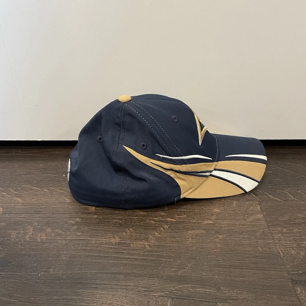 Vintage Reebok St. Louis Rams OSFM NFL Equipment Hat Cap Blue White Gold Mens